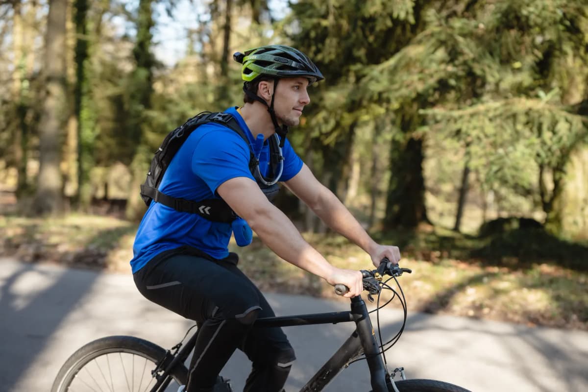 Hydrun Laufweste beim Fahrradfahren – Trinkweste Laufen