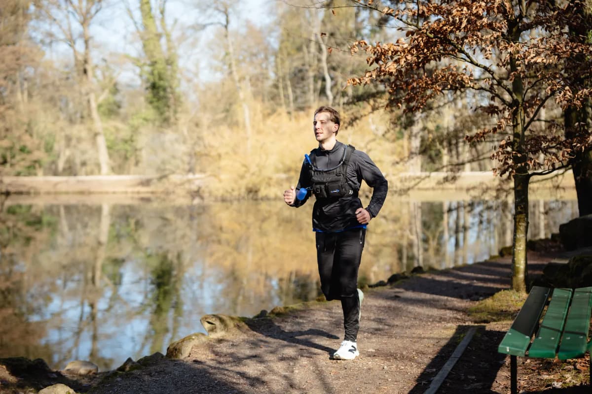 Hydrun Laufweste beim Lange Distanzen & Wettkampf – Trinkweste Laufen